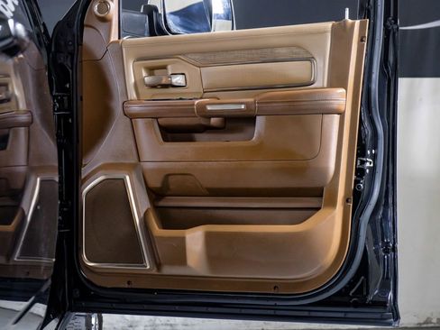 Used 2019 RAM 2500 Limited image 36