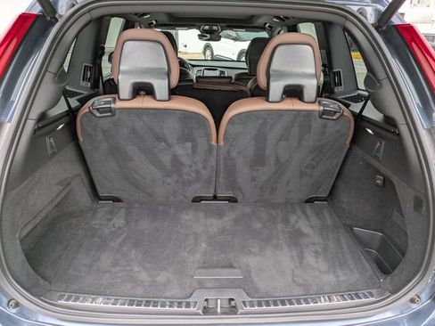 Certified 2023 Volvo XC90 B6 Plus AWD/4WD image 17