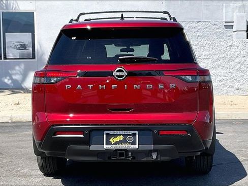 New 2026 Nissan Pathfinder SV image 3