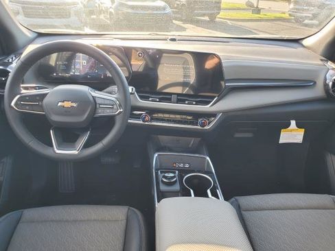 New 2026 Chevrolet Equinox LT w/ Convenience Package II image 26