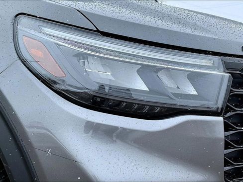 Used 2025 Ford Explorer ST-Line w/ ST-Line Street Pack AWD/4WD image 30