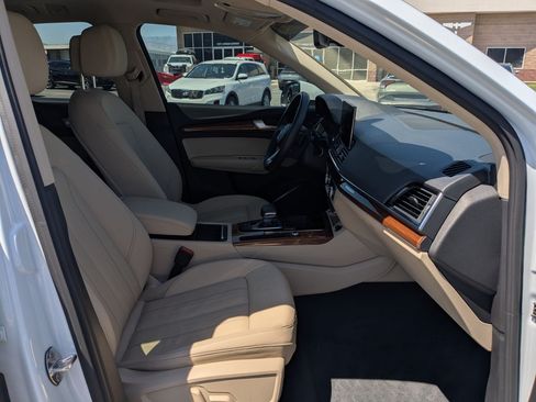Used 2022 Audi Q5 2.0T Premium AWD/4WD image 28