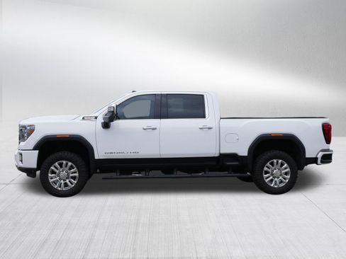 Used 2020 GMC Sierra 3500 Denali w/ Denali Ultimate Package AWD/4WD image 4
