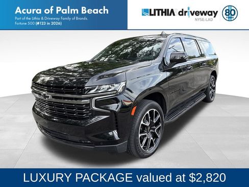 Used 2021 Chevrolet Suburban RST w/ Luxury Package RWD image 1