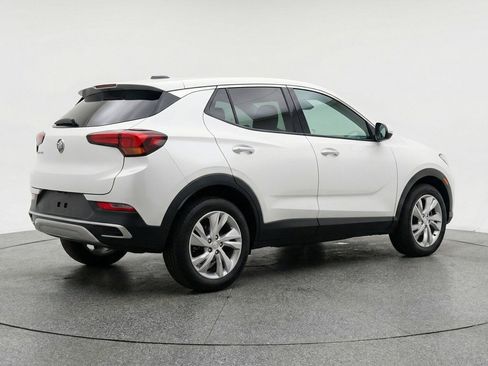 Used 2025 Buick Encore GX Preferred AWD/4WD image 9