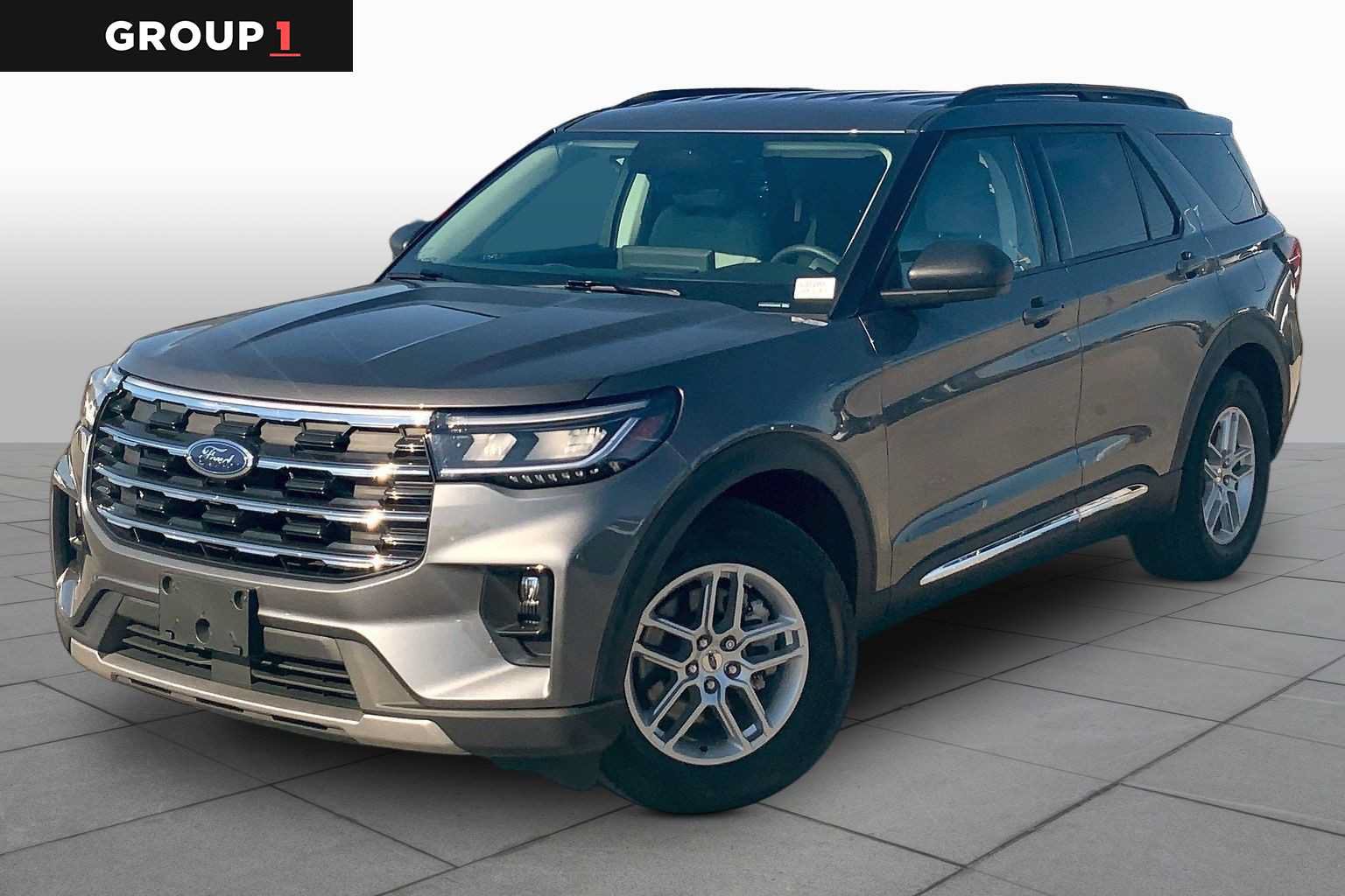 Certified 2025 Ford Explorer Active w/ Active Comfort Package RWD image 1