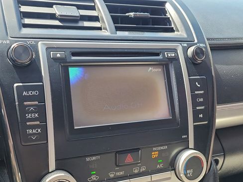 Used 2012 Toyota Camry SE image 20