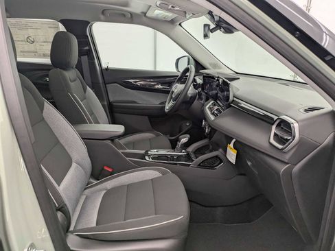 New 2026 Chevrolet TrailBlazer LT w/ Convenience Package AWD/4WD image 22