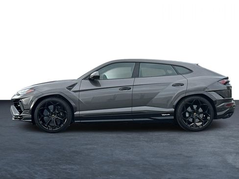 Used 2024 Lamborghini Urus Performante image 11