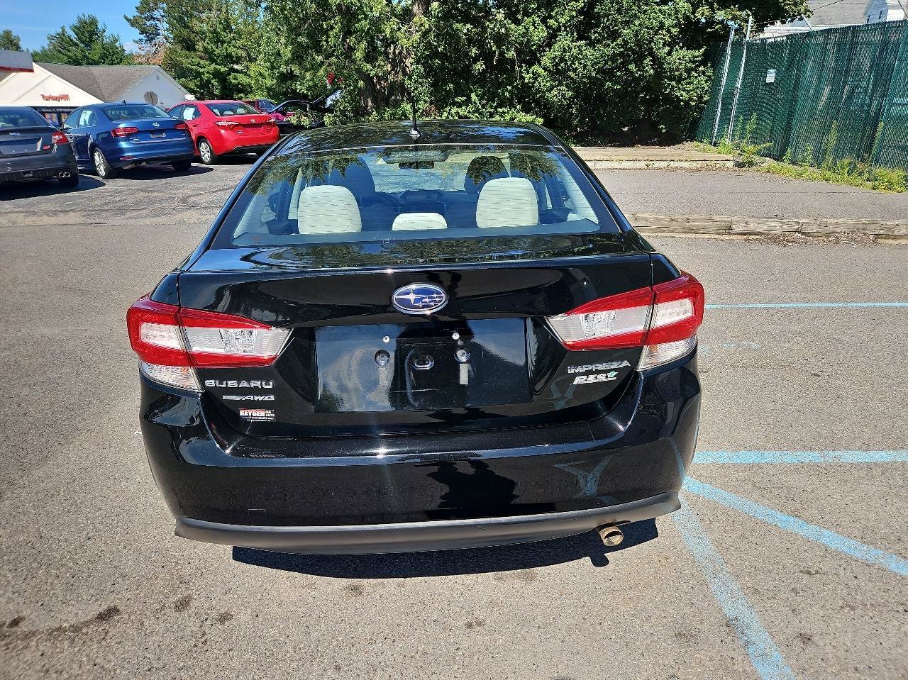 Used 2017 Subaru Impreza 2.0i AWD/4WD image 4