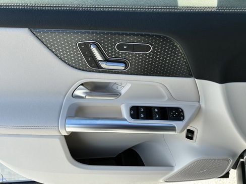 Certified 2026 Mercedes-Benz GLA 250 4MATIC image 10