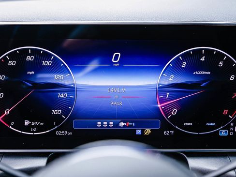 Certified 2025 Mercedes-Benz GLC 300 image 22