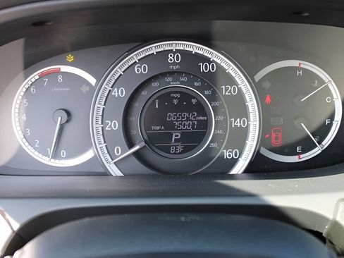 Used 2015 Honda Accord LX image 11