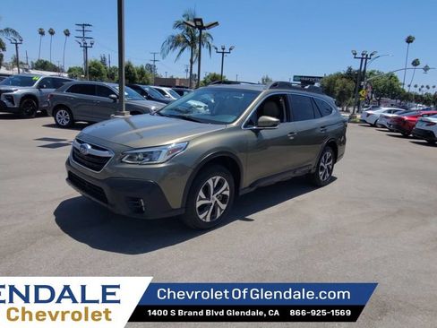 Used 2022 Subaru Outback Limited AWD/4WD image 4