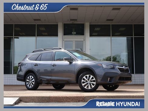 Used 2022 Subaru Outback Premium image 1