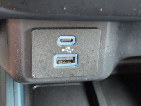 Certified 2024 Ford Maverick XL FWD image 20