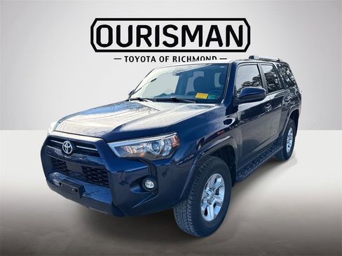 Certified 2021 Toyota 4Runner SR5 image 3