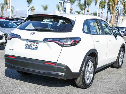 Used 2025 Honda HR-V LX image 7