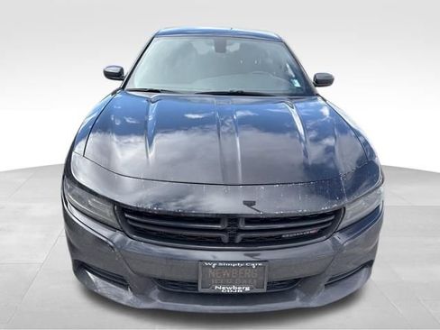 Used 2023 Dodge Charger SXT image 6
