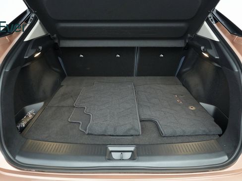 Used 2023 Nissan Ariya image 23