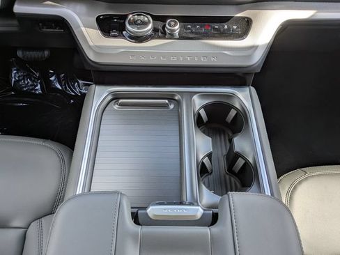 Certified 2026 Ford Expedition Max Active RWD image 19