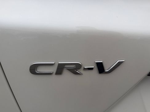 Used 2018 Honda CR-V LX image 24