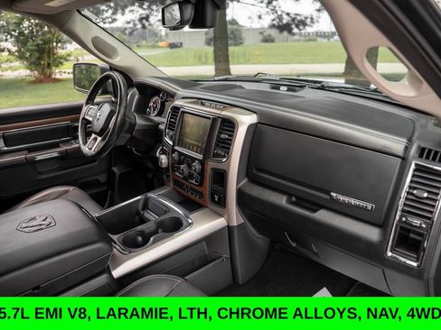 Used 2017 RAM 1500 Laramie w/ Convenience Group AWD/4WD image 21