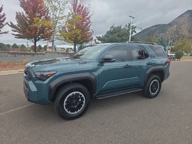 Used 2025 Toyota 4Runner TRD Off-Road AWD/4WD image 7