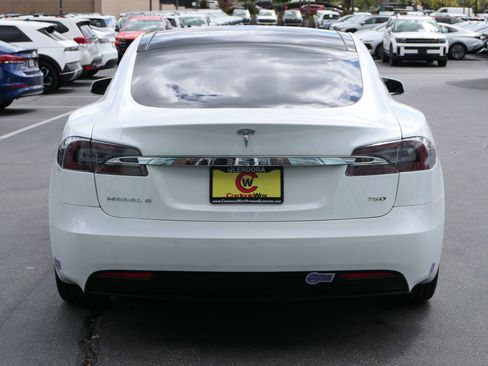 Used 2018 Tesla Model S 75D image 5