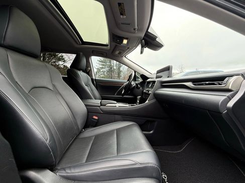 Used 2021 Lexus RX 350L FWD w/ Premium Package image 34