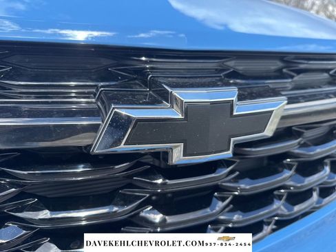 Used 2024 Chevrolet Trax RS w/ Driver Confidence Package image 37