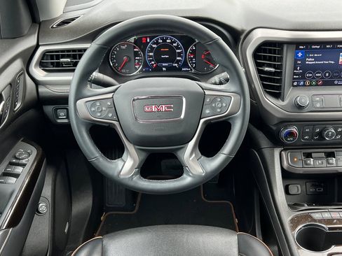 Used 2023 GMC Acadia AT4 w/ Technology Package image 16