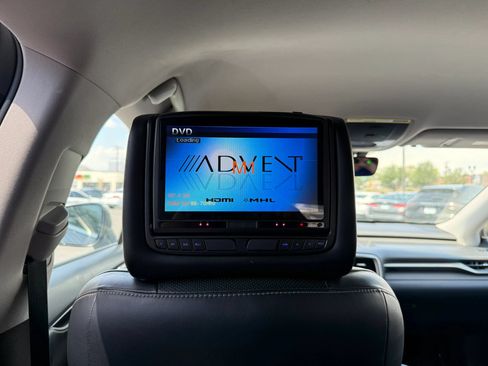 Used 2019 Lexus RX 350L AWD w/ Accessory Package image 36