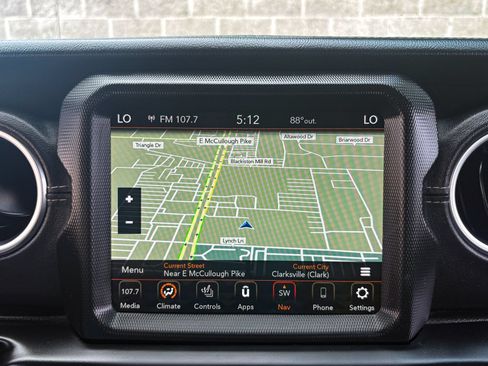 Used 2023 Jeep Wrangler Unlimited Sahara w/ Cold Weather Group AWD/4WD image 12