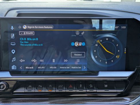 Used 2023 Chevrolet Silverado 1500 RST w/ RST All Star Premium Package AWD/4WD image 18