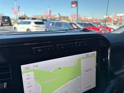 Used 2023 Ford F250 Lariat w/ Lariat Ultimate Package image 27