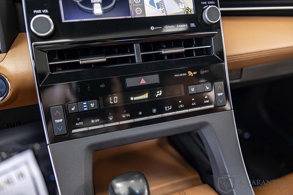 Used 2019 Toyota Avalon Limited w/ Advanced Safety Package FWD image 28