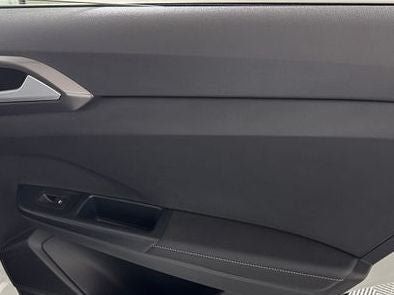 New 2026 Volkswagen Taos SE AWD/4WD image 17