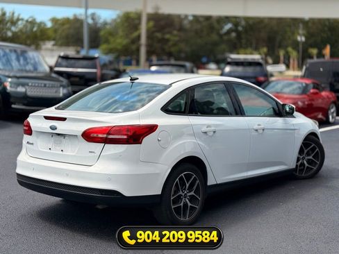 Used 2018 Ford Focus SEL FWD image 5