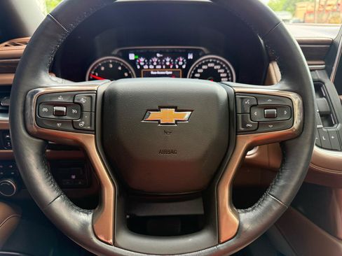 Used 2021 Chevrolet Tahoe High Country w/ Premium Package AWD/4WD image 24
