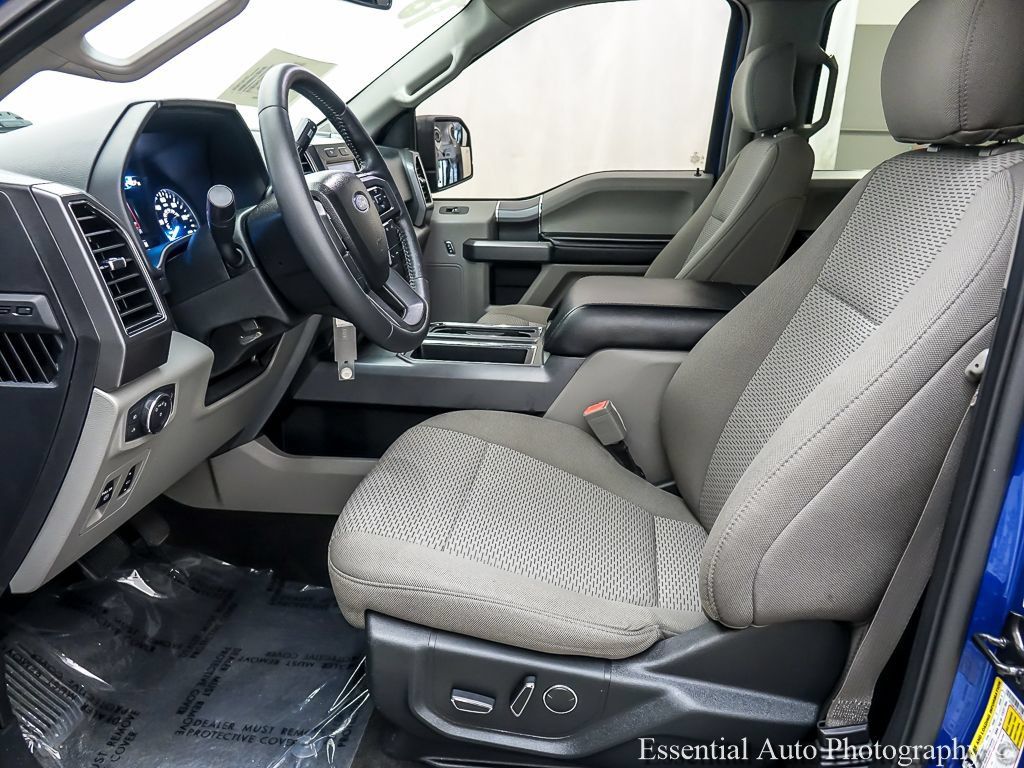 Used 2018 Ford F150 XLT w/ Equipment Group 302A Luxury AWD/4WD image 9