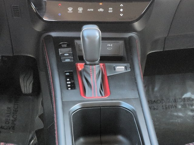 Certified 2026 Nissan Kicks SR FWD image 19