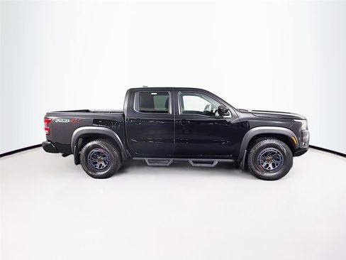Used 2025 Nissan Frontier PRO-4X AWD/4WD image 8