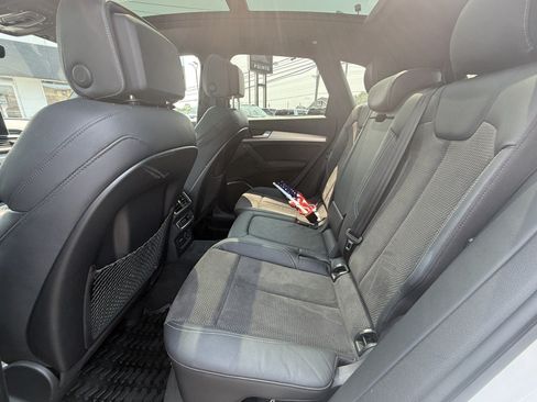 Used 2019 Audi SQ5 Premium Plus w/ Premium Plus Package AWD/4WD image 26