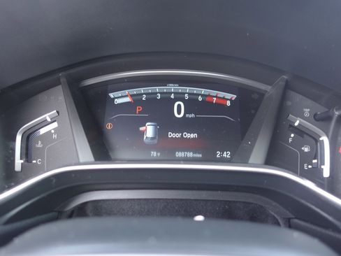 Used 2017 Honda CR-V Touring image 16