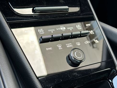 New 2026 Porsche Cayenne E-Hybrid image 24