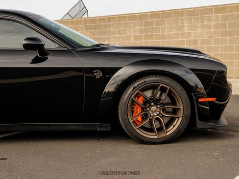 Used 2021 Dodge Challenger SRT Hellcat image 11