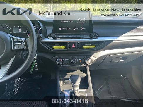 Used 2024 Kia Forte LXS FWD image 20