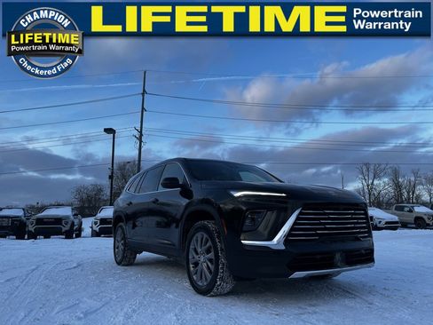 Used 2025 Buick Enclave Preferred image 7