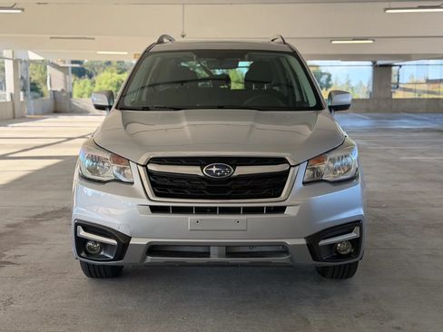 Used 2018 Subaru Forester 2.5i Premium AWD/4WD image 2